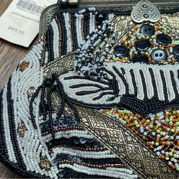 New ~ Coldwater Creek Safari Beaded Bag - Picture 5 of 13